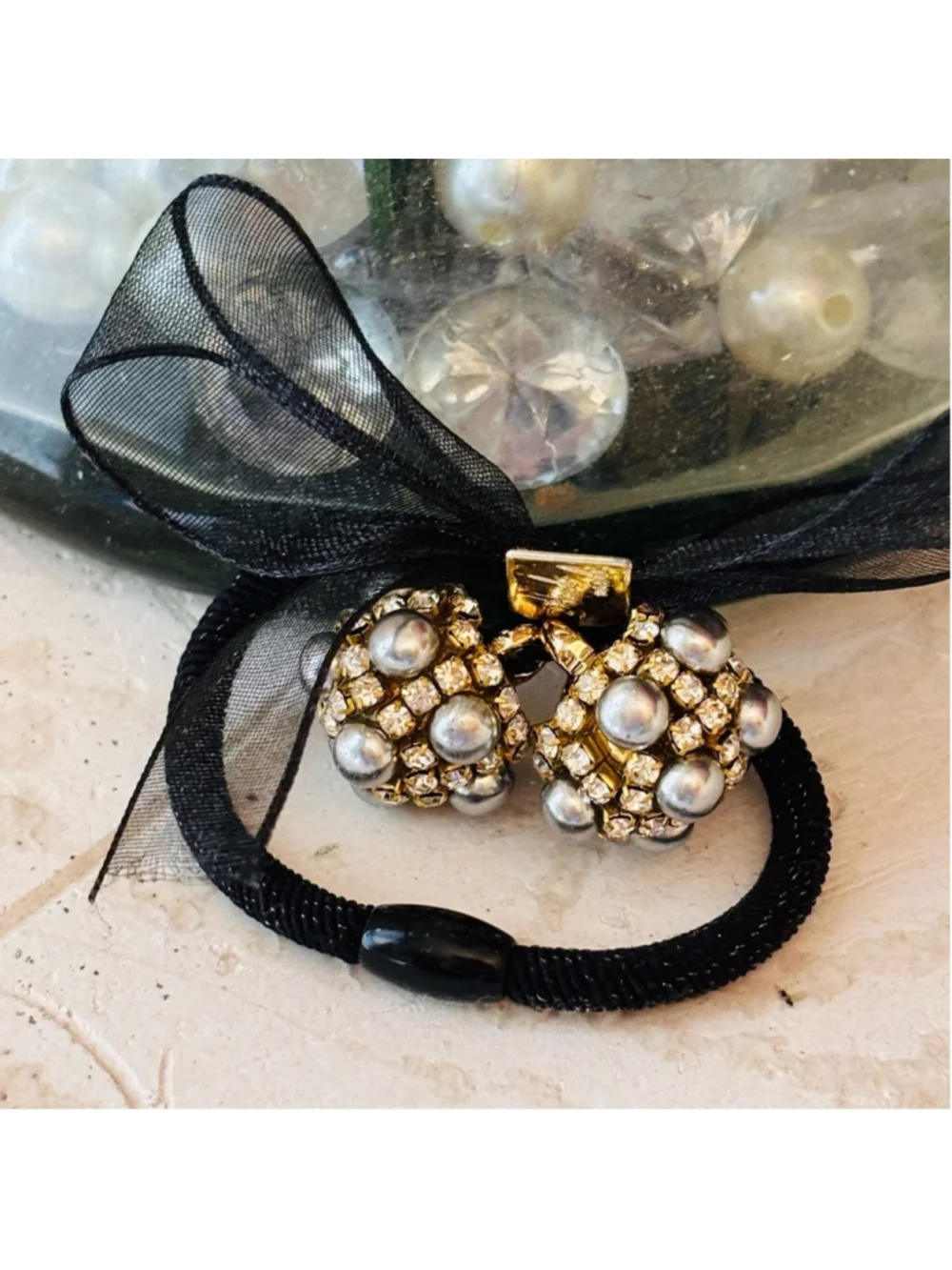 Women’s or Girls headbands, fancy barrette and large LaBuBu hair bow New